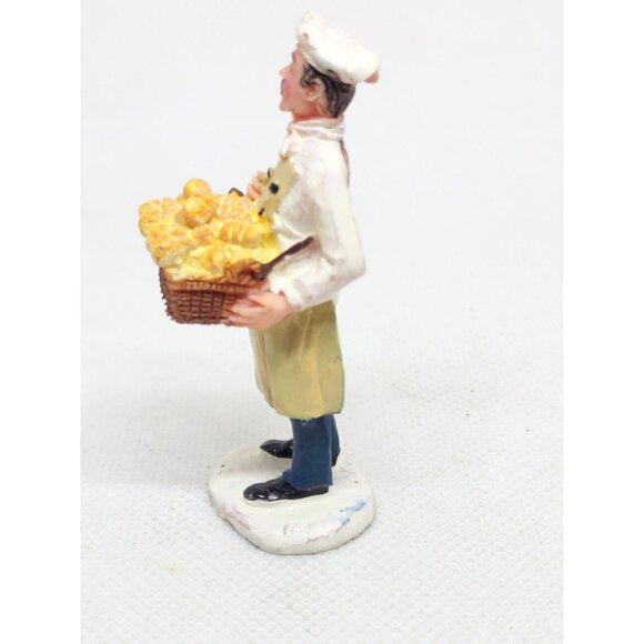 Vintage Rare  Lemax Baker With Basket Of Bread Figurine Home Décor Shelf Sitter - Picture 4 of 11